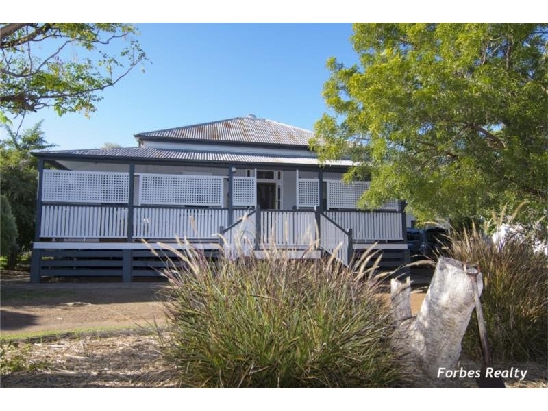 220 Blaxland Road, Dalby QLD 4405