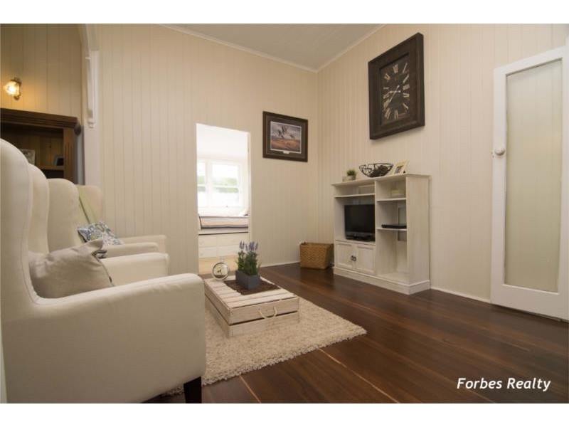 220 Blaxland Road, Dalby QLD 4405