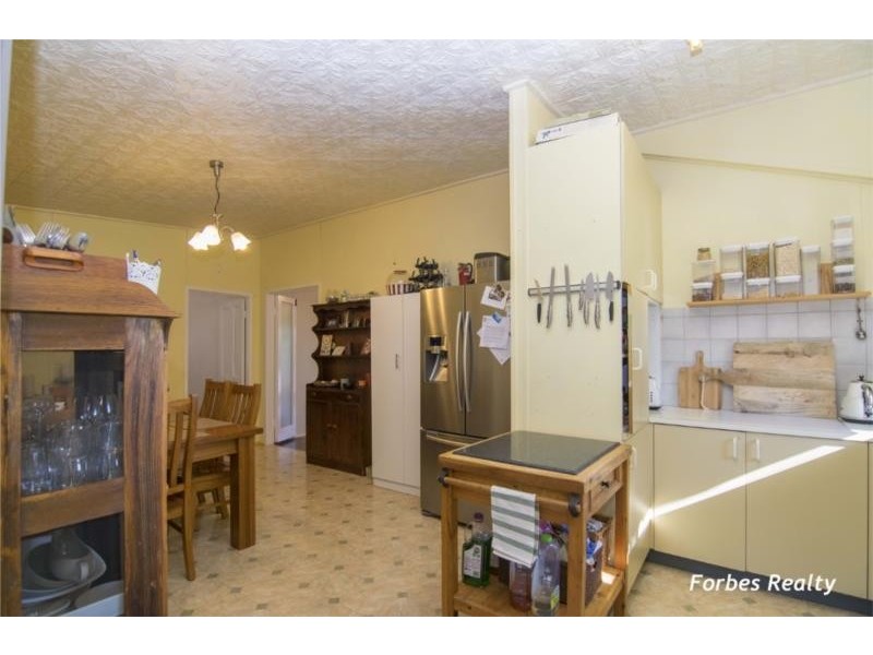 220 Blaxland Road, Dalby QLD 4405