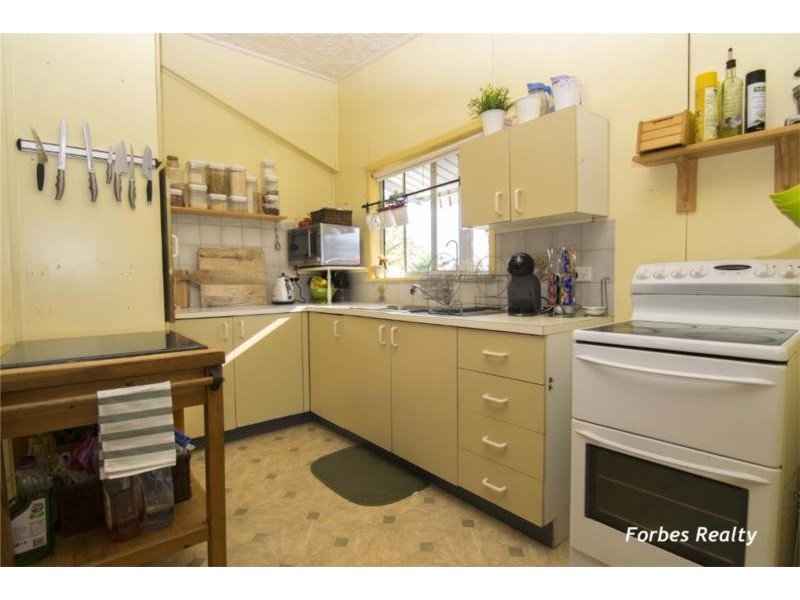 220 Blaxland Road, Dalby QLD 4405