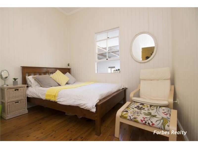 220 Blaxland Road, Dalby QLD 4405