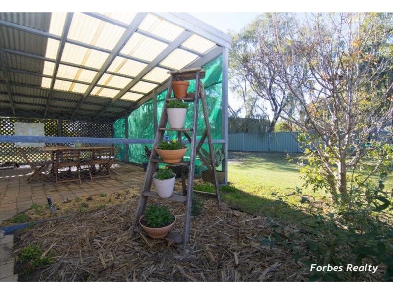 220 Blaxland Road, Dalby QLD 4405