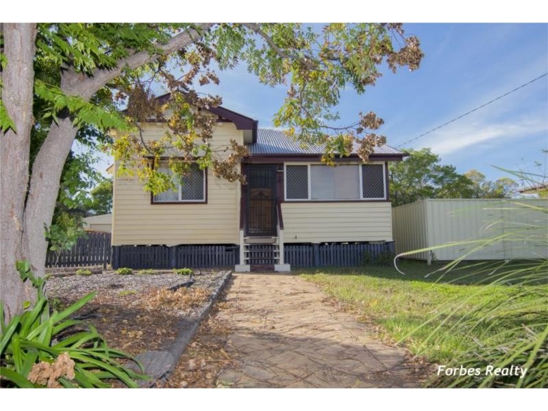 12 Annie Street, Dalby QLD 4405
