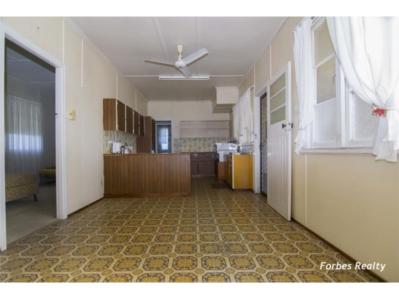 51 Palmer Street, Dalby QLD 4405