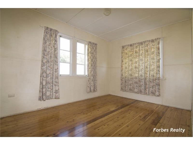 51 Palmer Street, Dalby QLD 4405
