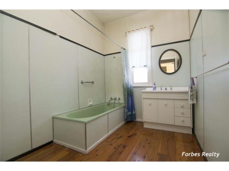 51 Palmer Street, Dalby QLD 4405