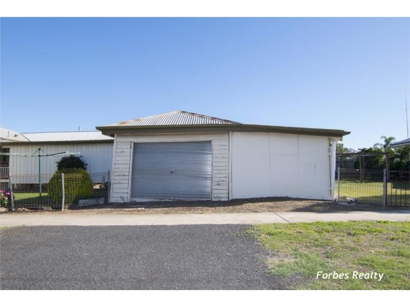 51 Palmer Street, Dalby QLD 4405