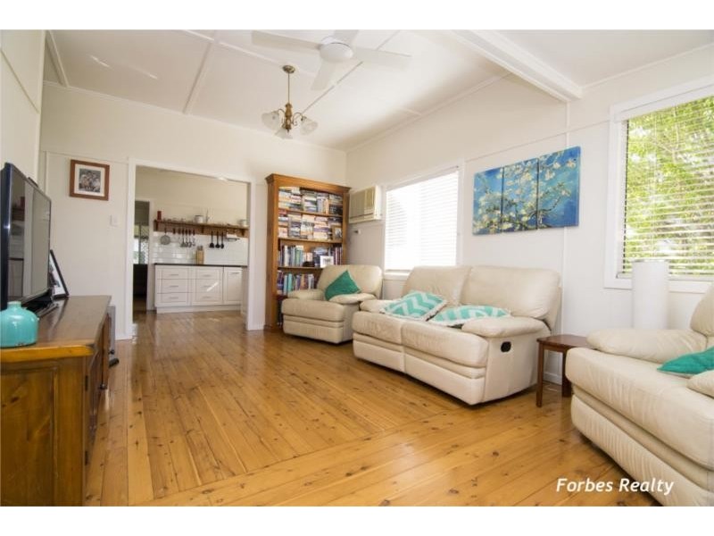 13 Kookaburra Street, Dalby QLD 4405