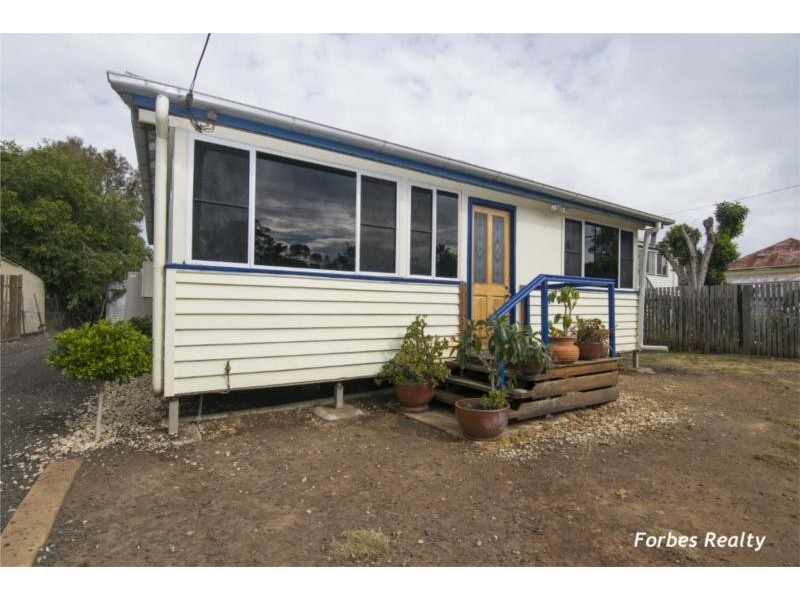 8 Hayden Street, Dalby QLD 4405