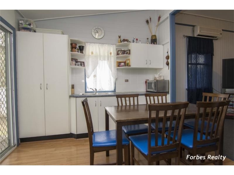 8 Hayden Street, Dalby QLD 4405