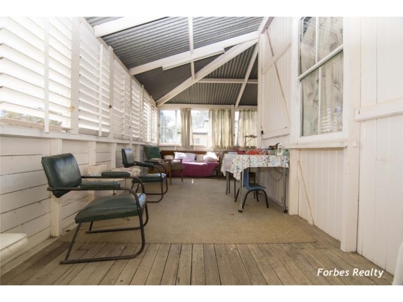 7 Amos Street, Dalby QLD 4405