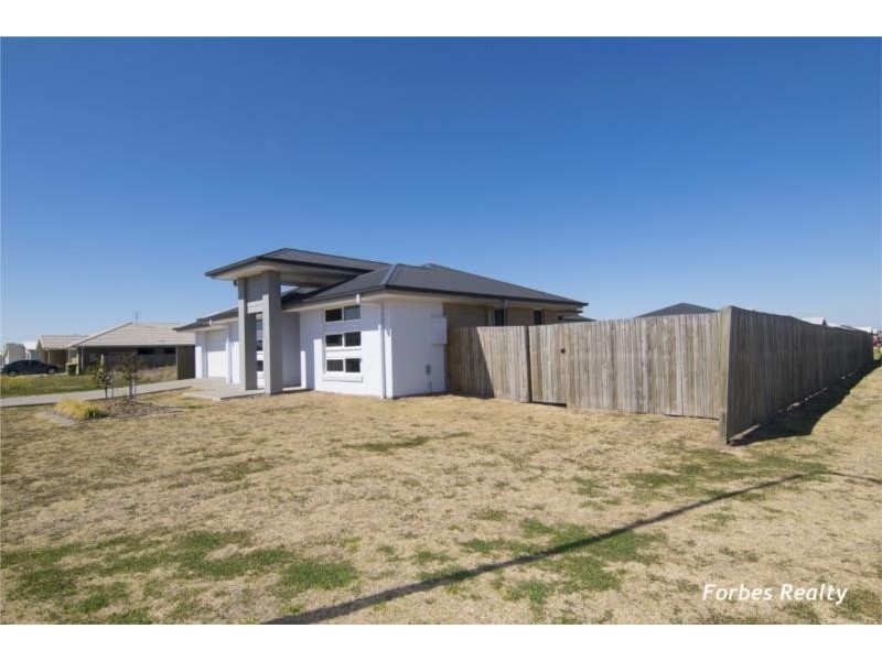 37 Gosden Drive, Dalby QLD 4405