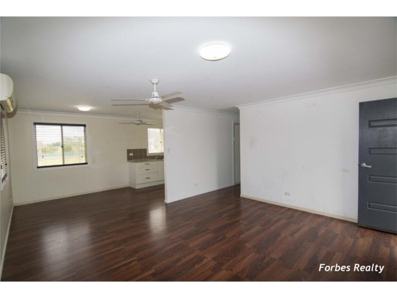 24 Millbrook Court, Dalby QLD 4405