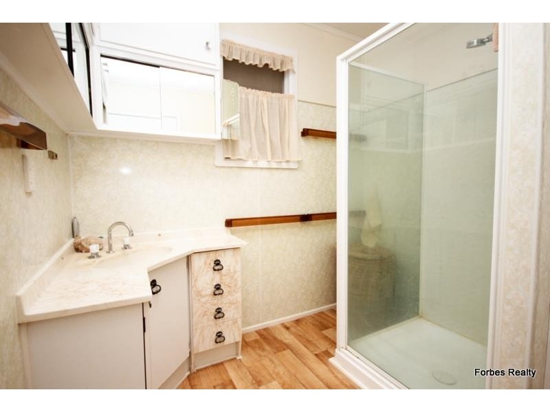 128 Edward Street, Dalby QLD 4405