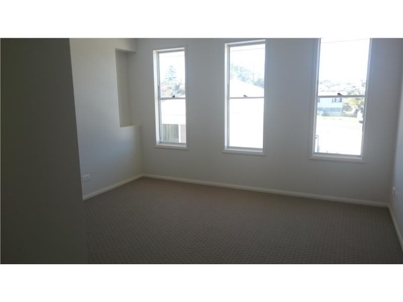 1/37 Gipps Street, Drayton QLD 4350