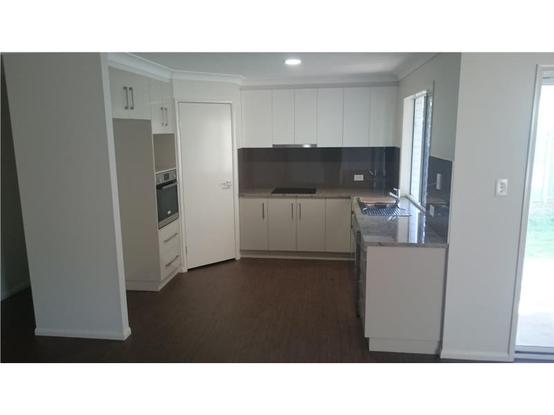 1/37 Gipps Street, Drayton QLD 4350