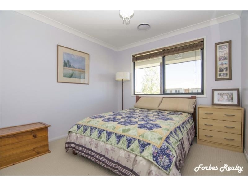 21 Neslo Court, Dalby QLD 4405