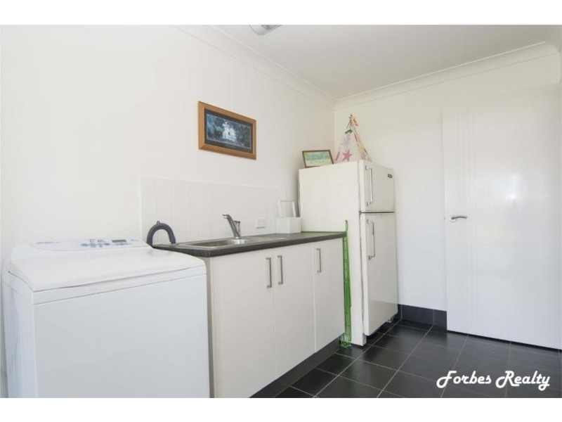 21 Neslo Court, Dalby QLD 4405