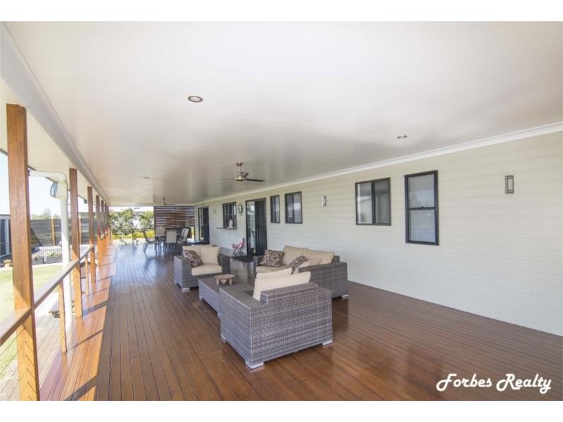 21 Neslo Court, Dalby QLD 4405