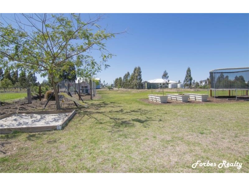 21 Neslo Court, Dalby QLD 4405