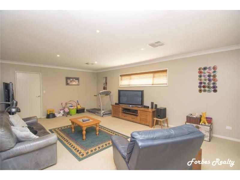 119  Moreton Street, Dalby QLD 4405