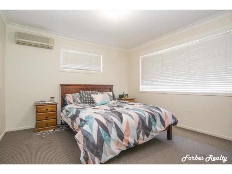 1 Glen Eagles Drive, Dalby QLD 4405
