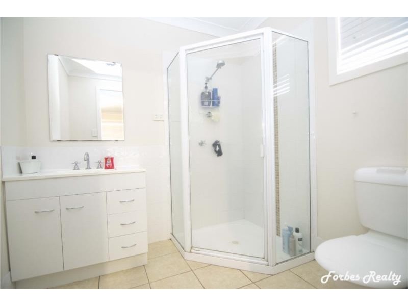 1 Glen Eagles Drive, Dalby QLD 4405