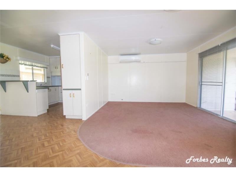 59 Charles Street, Dalby QLD 4405