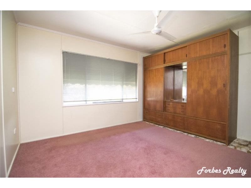 59 Charles Street, Dalby QLD 4405