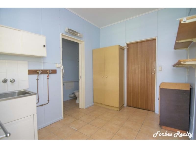 59 Charles Street, Dalby QLD 4405