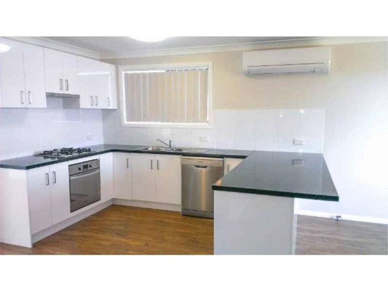 85 Curtis Street, Dalby QLD 4405