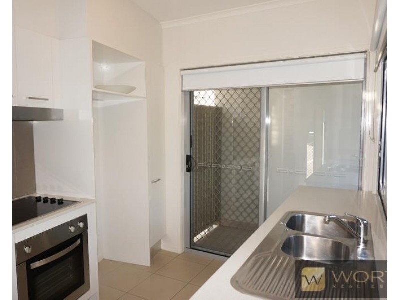 2/34 Bridgewater Street, Morningside QLD 4170