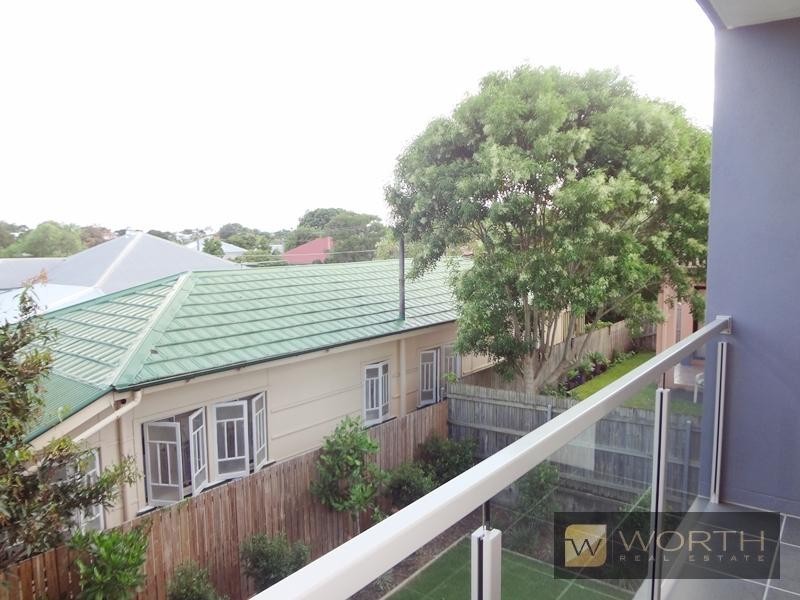 Wavell Heights QLD 4012