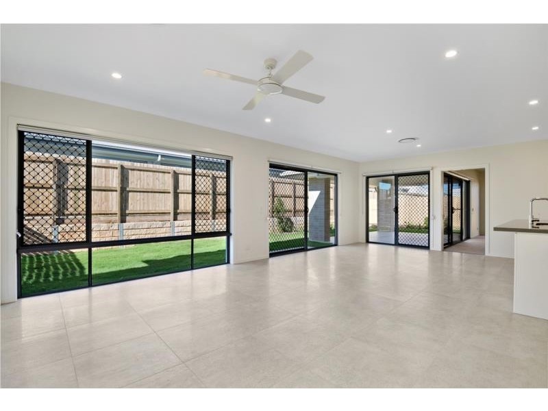 5 Coolock Place, Nudgee QLD 4014