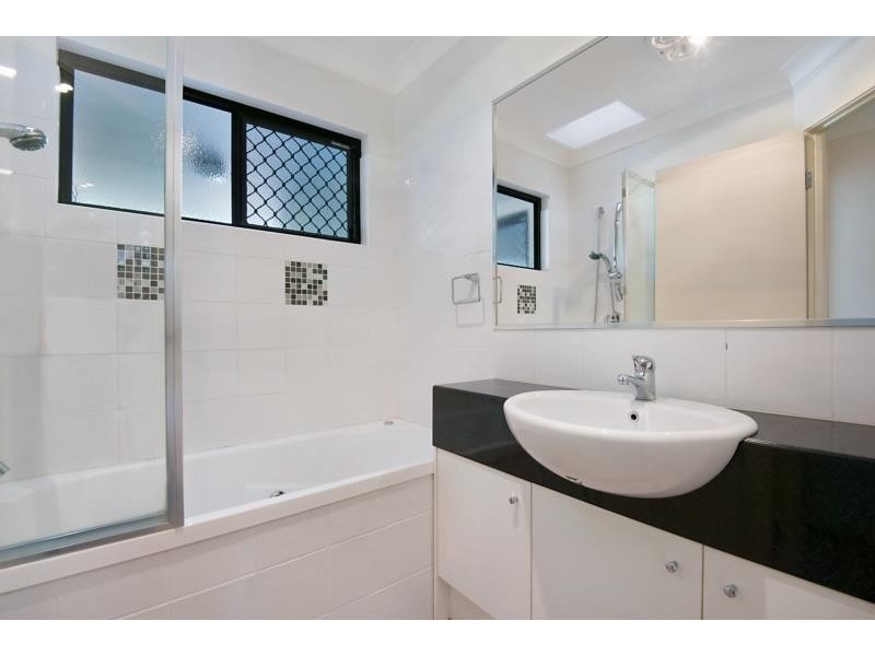 1/5 Eliza Street, Clayfield QLD 4011