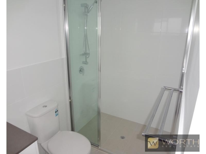 9/11 Le Geyt Street, Windsor QLD 4030