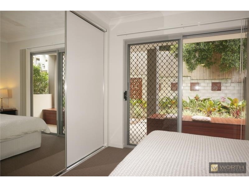 4/57 Collins Street, Nundah QLD 4012