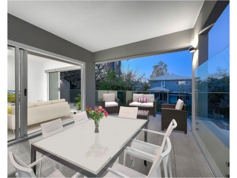 8/15 Vernon Street, Nundah QLD 4012