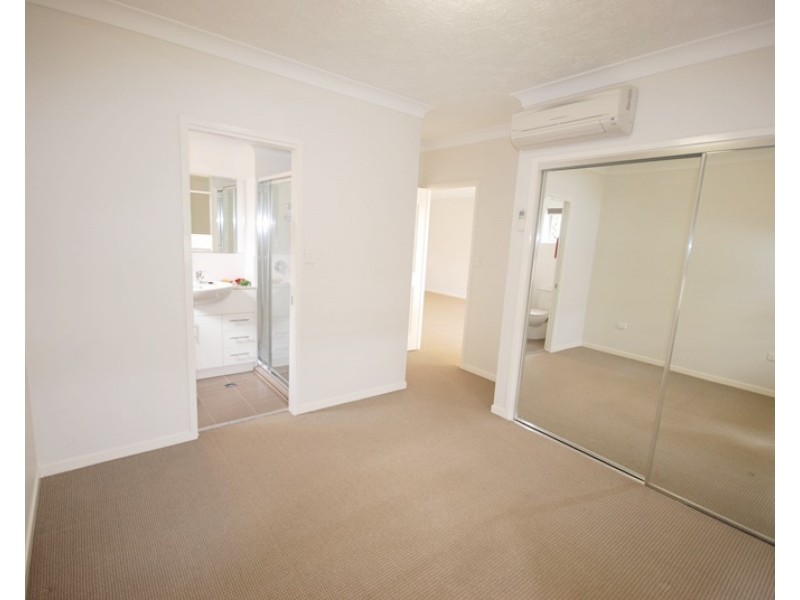 2/70 Killeen Street, Nundah QLD 4012