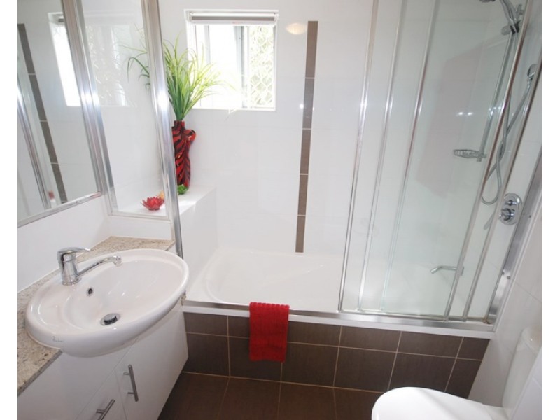 2/70 Killeen Street, Nundah QLD 4012