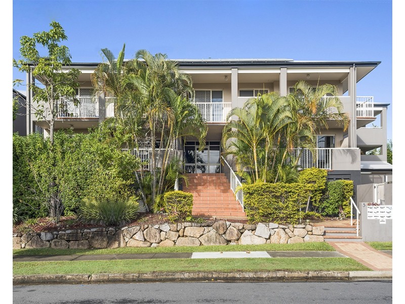 4/5 Wongara Street, Clayfield QLD 4011