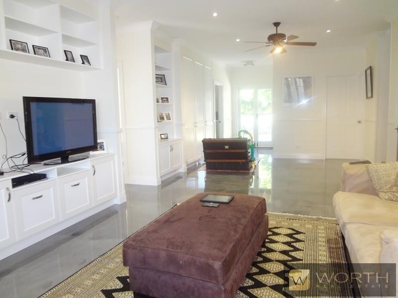 92 Jenner Street, Nundah QLD 4012