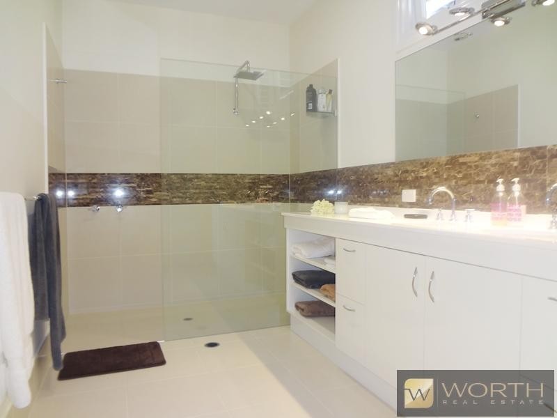 92 Jenner Street, Nundah QLD 4012