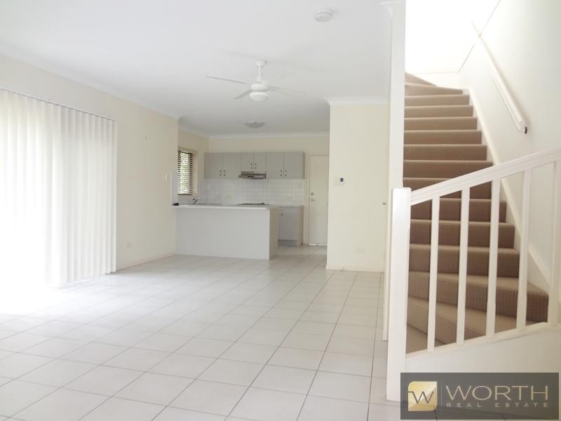 4/50 Halcomb Street, Zillmere QLD 4034