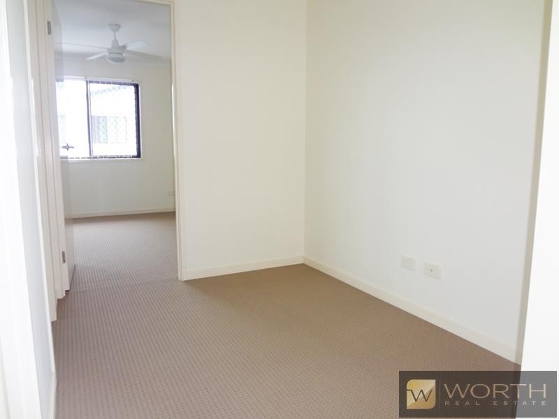 4/50 Halcomb Street, Zillmere QLD 4034