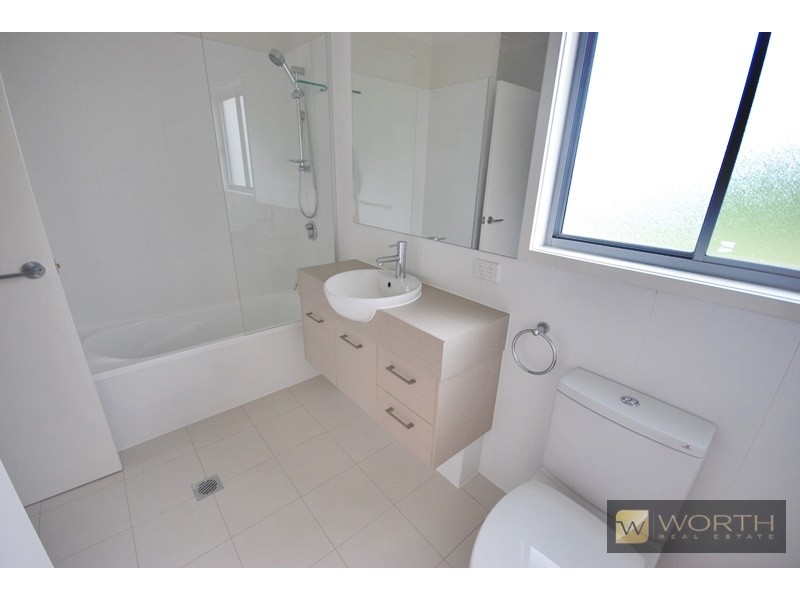 2/51 Hedley Avenue, Nundah QLD 4012