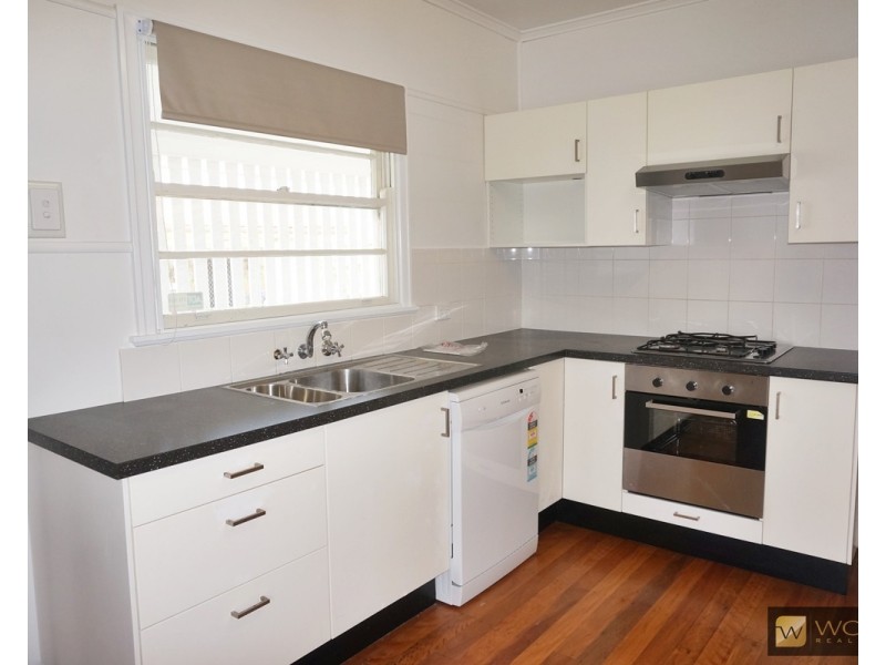 10 Henry Street, Chermside QLD 4032