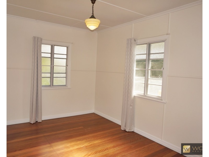 10 Henry Street, Chermside QLD 4032