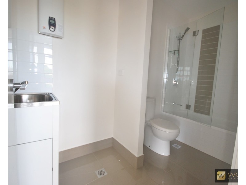 8/36 Hall Street, Northgate QLD 4013