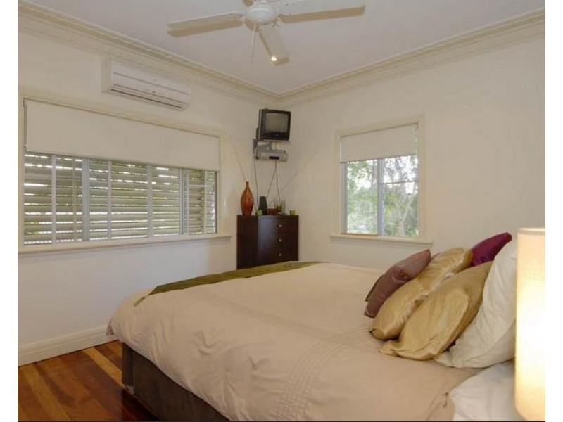 17 Foxton Street, Morningside QLD 4170